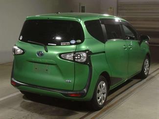 2015 Toyota Sienta - Thumbnail