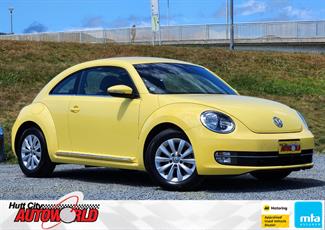 2014 Volkswagen Beetle - Thumbnail