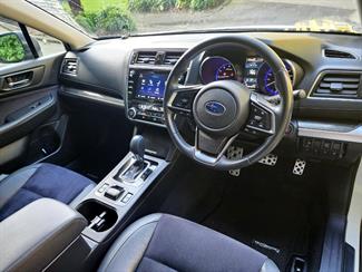 2019 Subaru Outback - Thumbnail