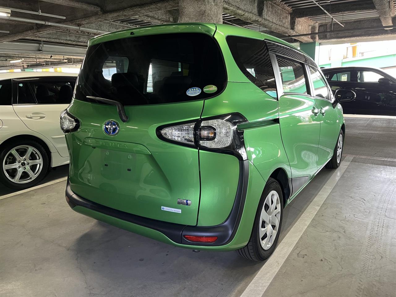 2016 Toyota Sienta