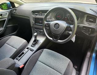 2014 Volkswagen Golf - Thumbnail